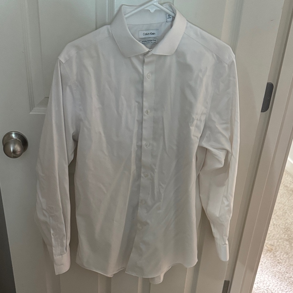 Calvin Klein Men's Classic White Dress Shirt